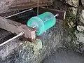 Water wheel with venetian blind slats